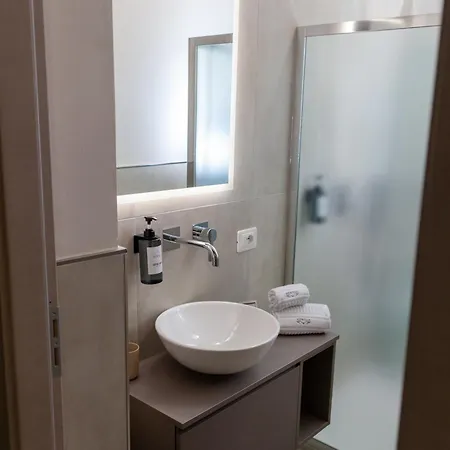 לינה וארוחת בוקר Altavilla Boutique Holidays House *