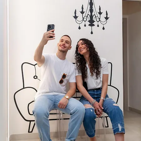 לינה וארוחת בוקר Altavilla Boutique Holidays House