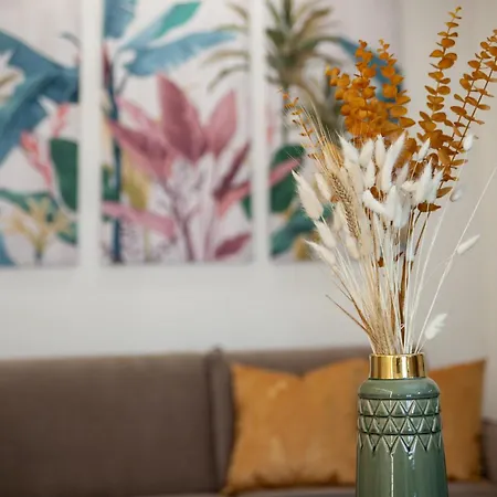 Altavilla Boutique Holidays House Bed & Breakfast 4*