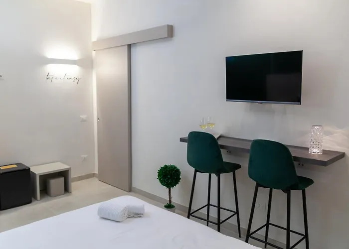Altavilla Boutique Holidays House